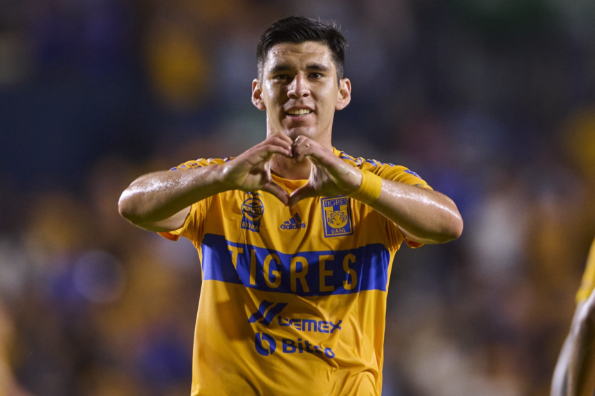 Los Tigres le gana a los Pumas 1-0 en la Semifinal de Ida